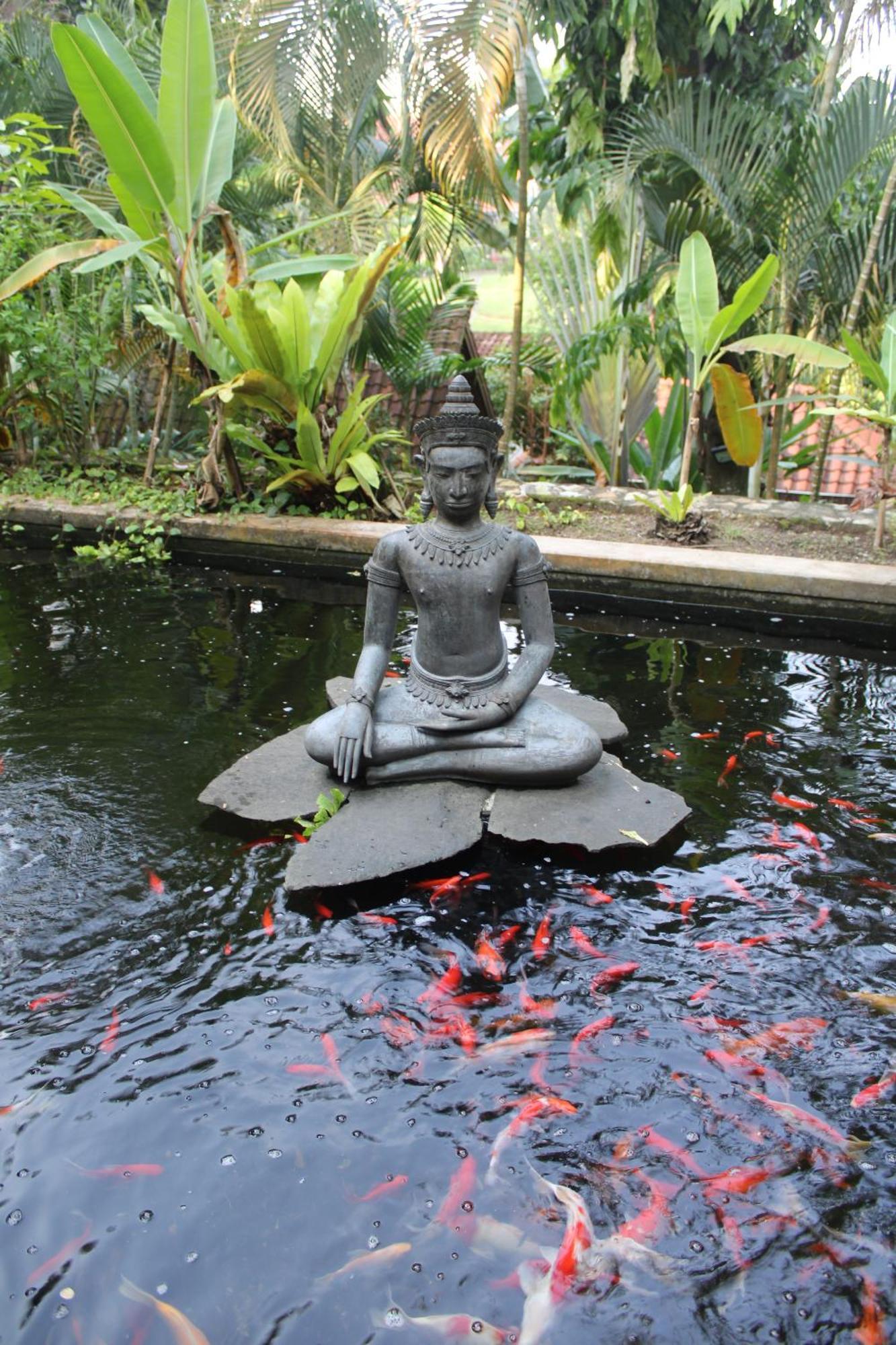 Tempat Senang Spa Resort & Restaurant Sekupang Εξωτερικό φωτογραφία